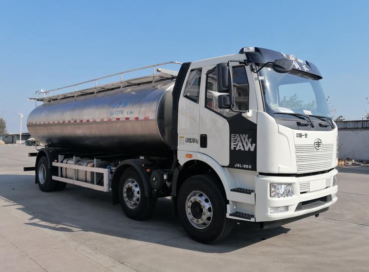 解放J6型鮮奶運輸車
