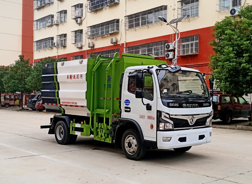 東風(fēng)福瑞卡輕型自卸車